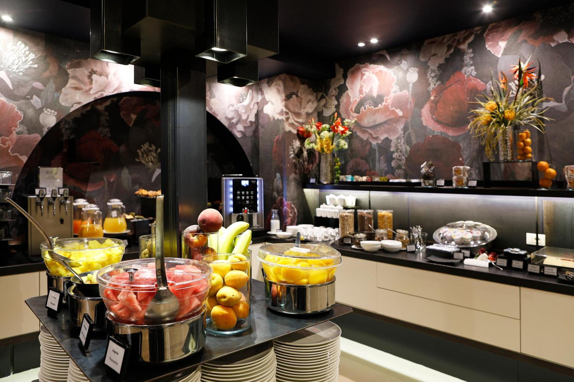 Rome Life Hotel Esterno foto