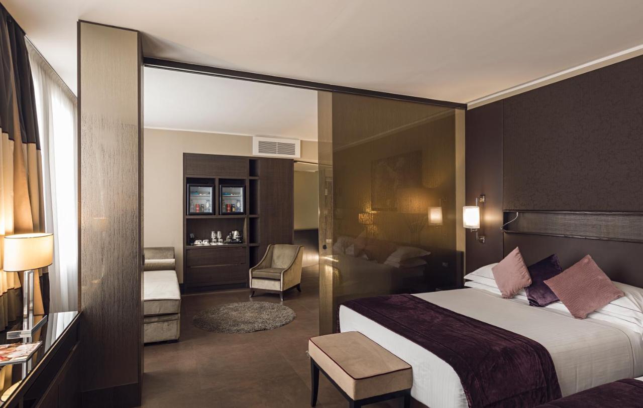 Rome Life Hotel Esterno foto