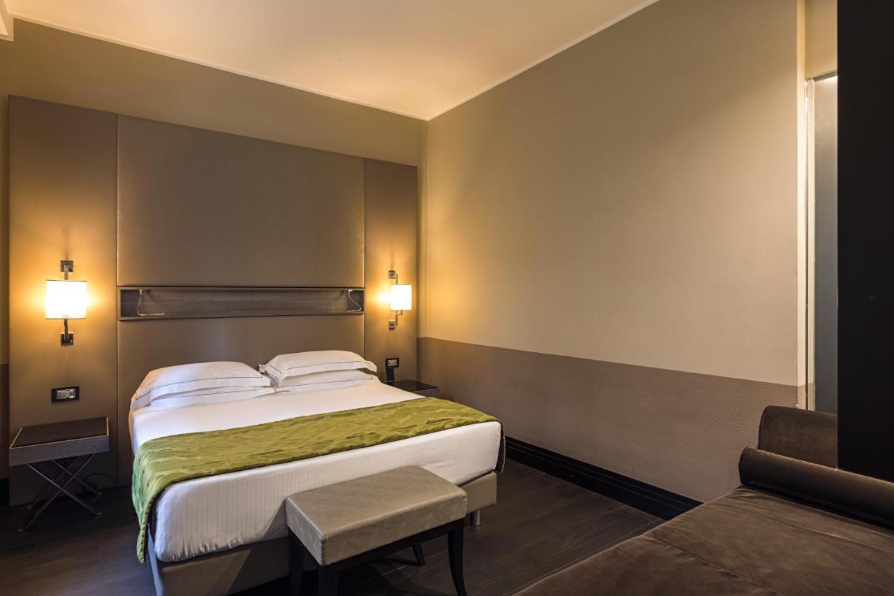 Rome Life Hotel Esterno foto